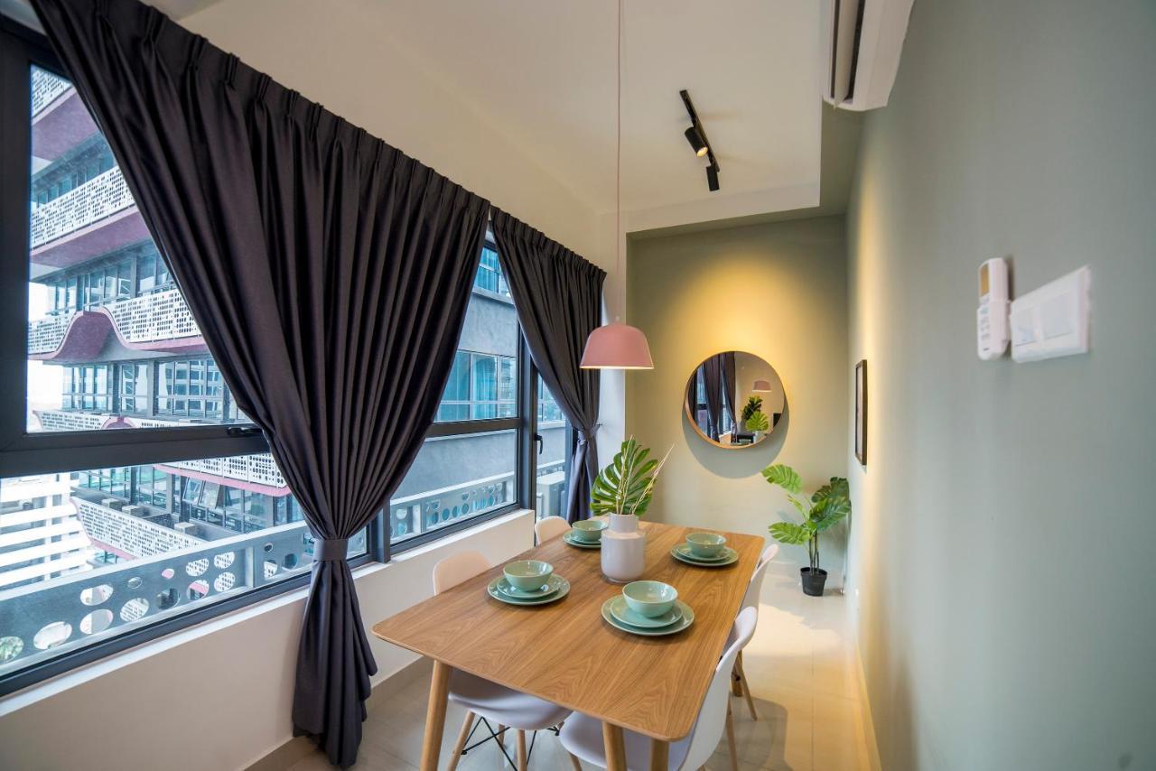 Arte Plus Klcc Designer Suites By Cobnb Kuala Lumpur Exteriér fotografie