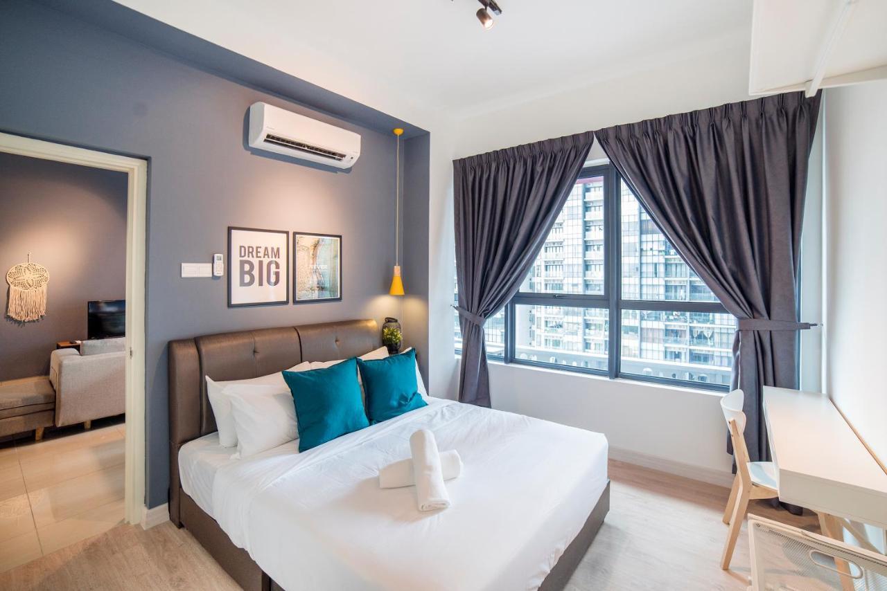 Arte Plus Klcc Designer Suites By Cobnb Kuala Lumpur Exteriér fotografie