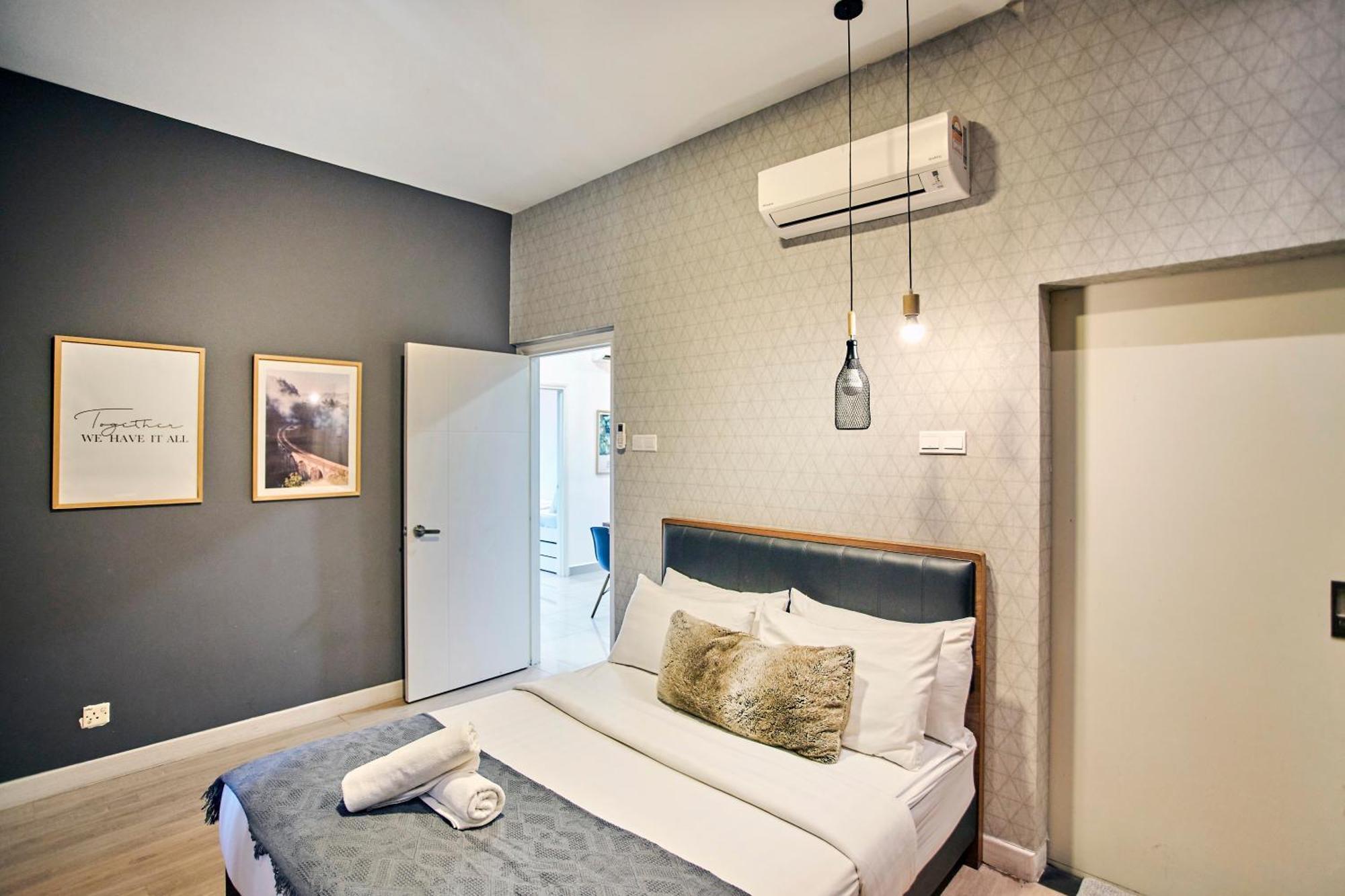 Arte Plus Klcc Designer Suites By Cobnb Kuala Lumpur Exteriér fotografie